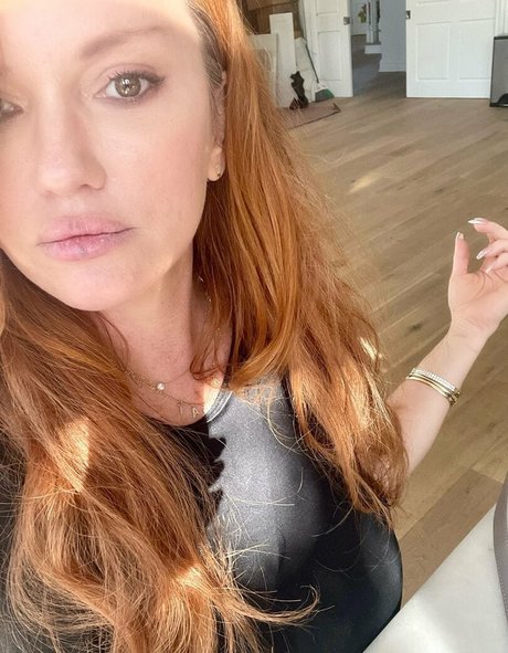 Tamarasuethorne