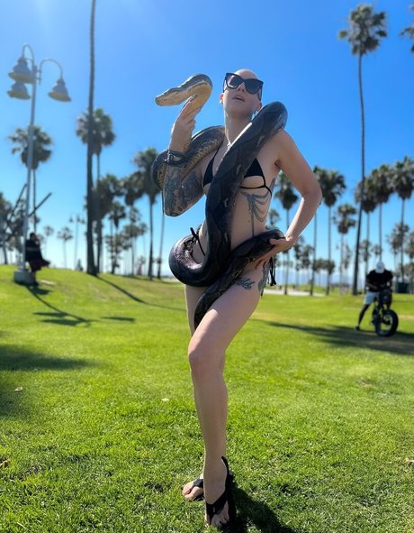 Comicbookgirl19