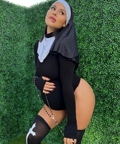 Katya Elise Henry