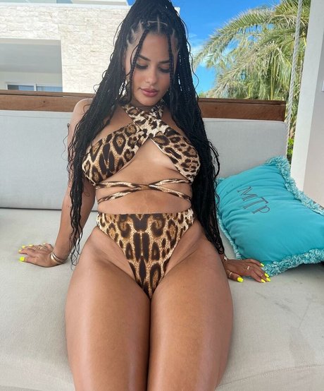 Katya Elise Henry