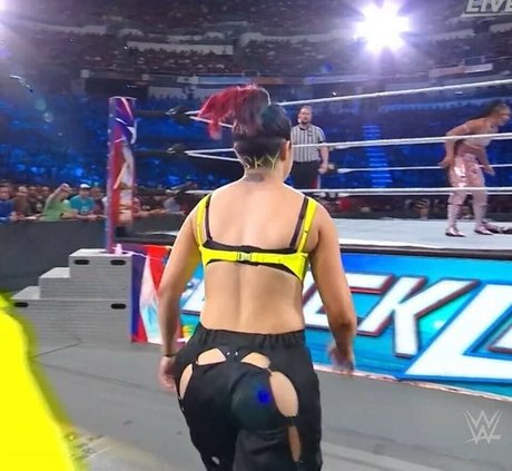 Nahá fotka uniklých OnlyFans od Bayley