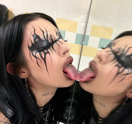 Deathbyromy
