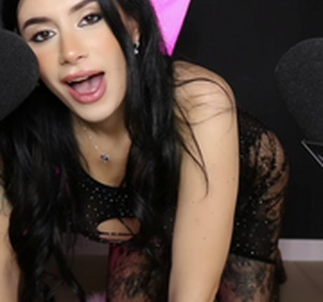 Ellie Alien