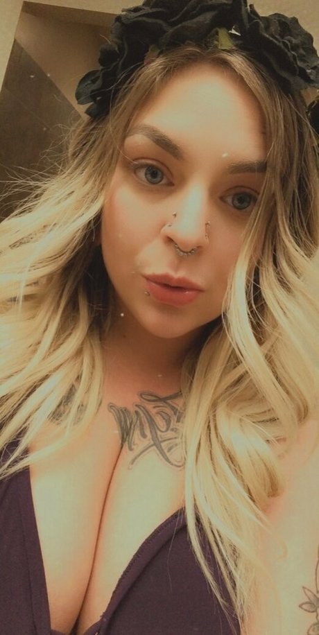 Inkedshyvixen
