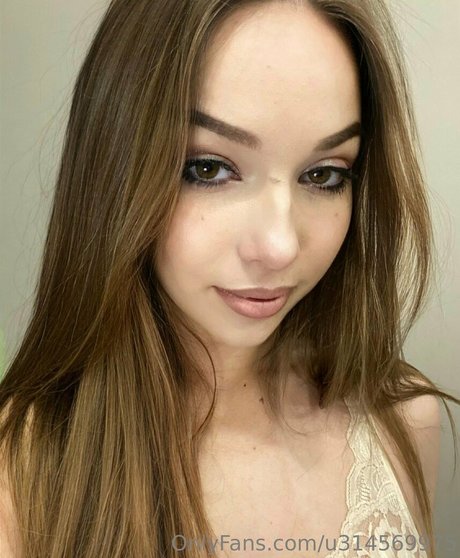 Naken läckt OnlyFans-bild av Ayanamireii