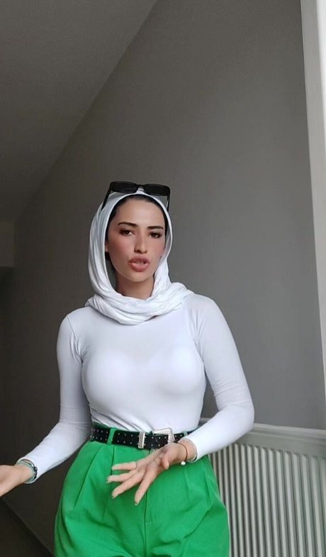 Foto nua vazada do OnlyFans de Ggulumss