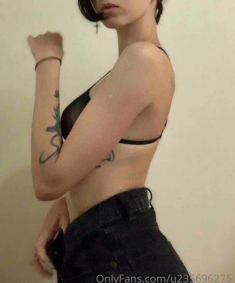 Lilyshine OnlyFans泄露裸照