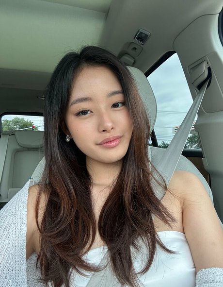 Lizzieekim OnlyFans