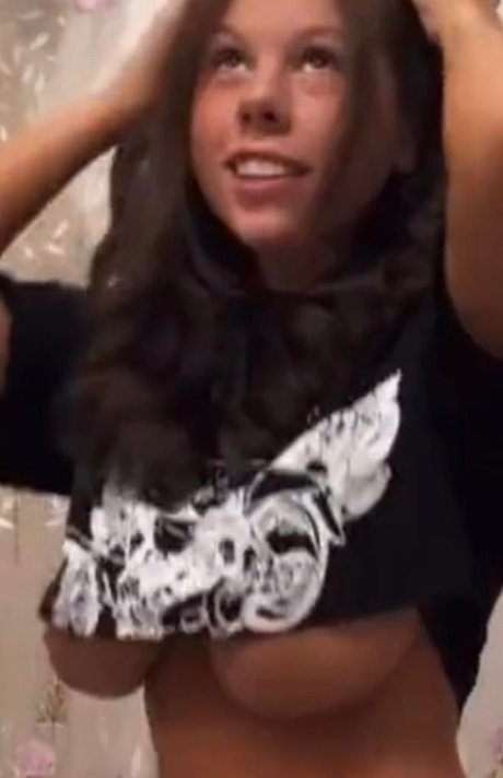 Foto nua vazada do OnlyFans de Bethanylouwhoo