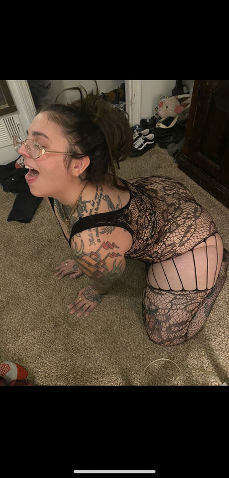 Nahá fotka uniklých OnlyFans od Dreadlust