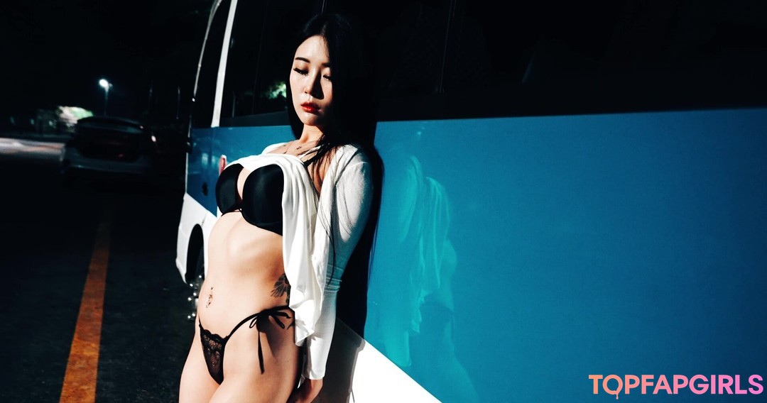 Nahá fotka uniklých OnlyFans od Girlcrushfancam #1077
