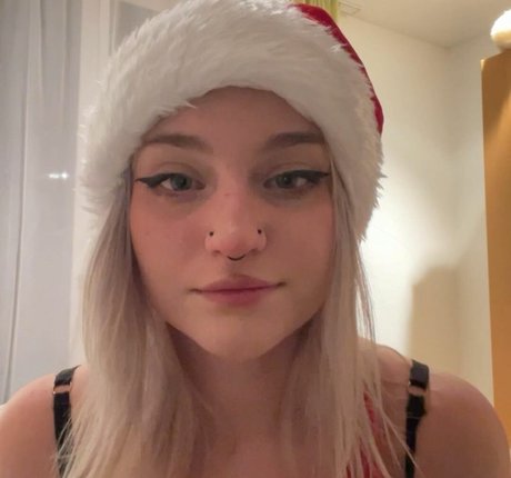 Nahá fotka uniklých OnlyFans od Nihachu