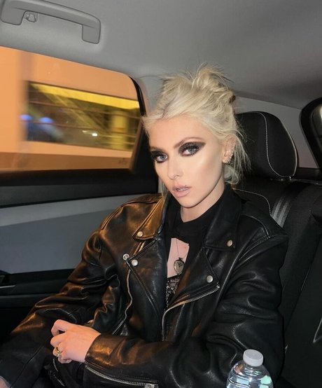 Taylor Momsen