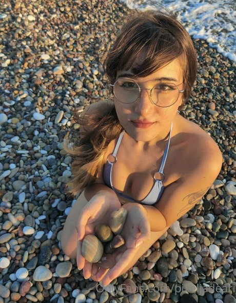 Naken lekkede OnlyFans-bilde av Pixeljadearixela