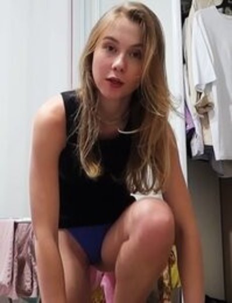 Mary Lvk