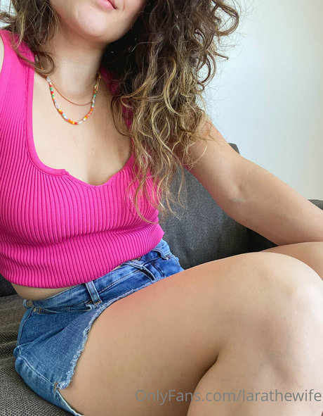 Larathewife