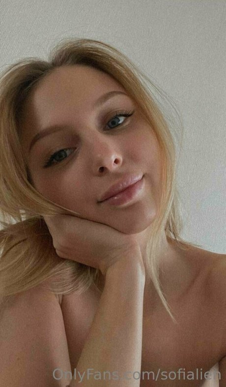 Sofialien OnlyFans