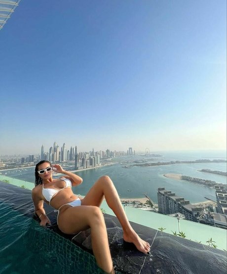 Alasti lekkinud OnlyFans-i pilt Bojana Stevanovic