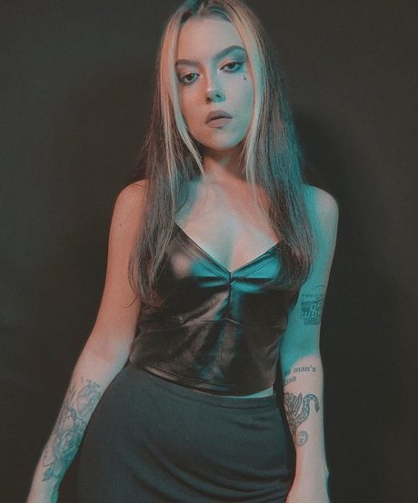 Violet Orlandi