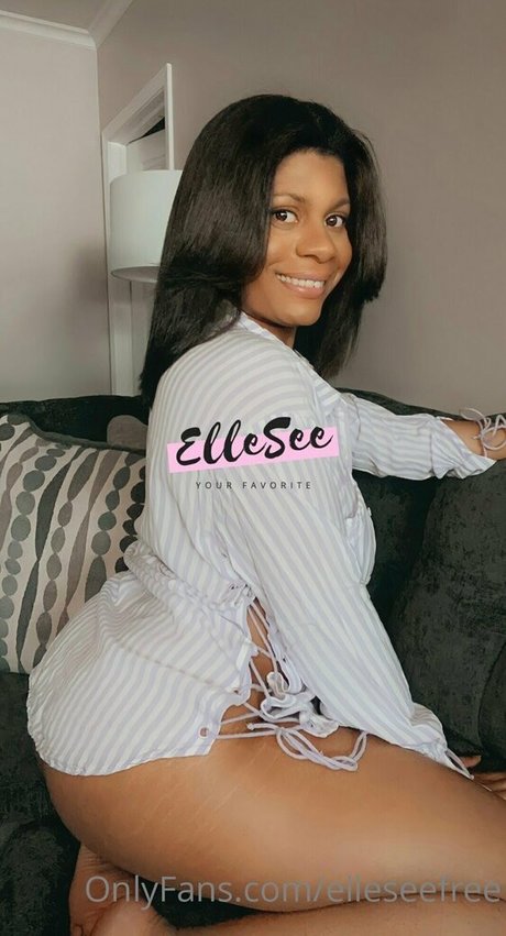 Elleseefree OnlyFansリークヌード写真