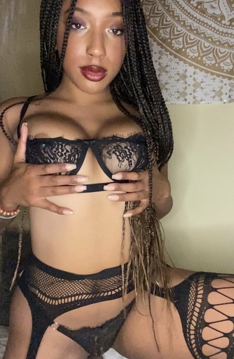 Foto di nudo di fuga di OnlyFans di Coochiecream