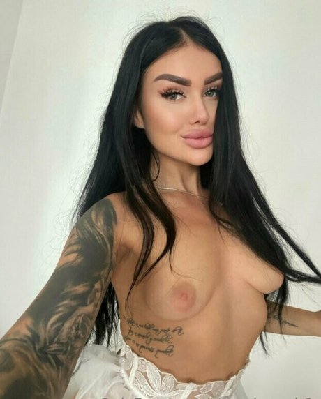Stunninggir1