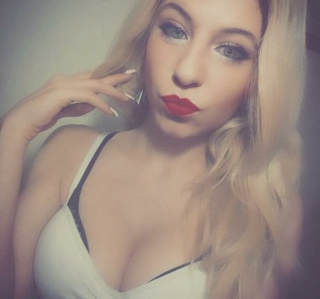 Nahá fotka uniklých OnlyFans od Mireia Rodriguez