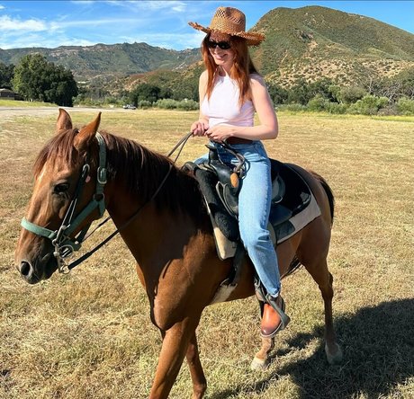 Madelaine Petsch
