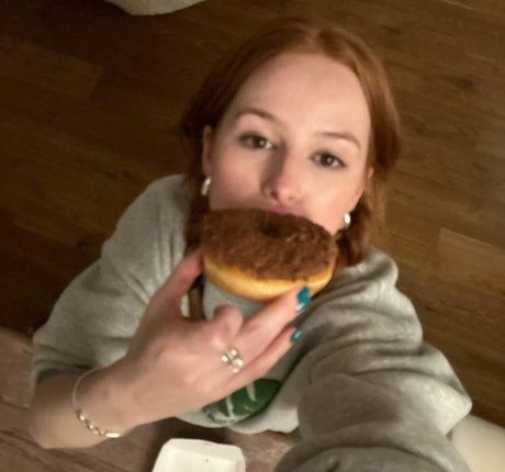 Madelaine Petsch