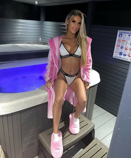 Louisemarshallx