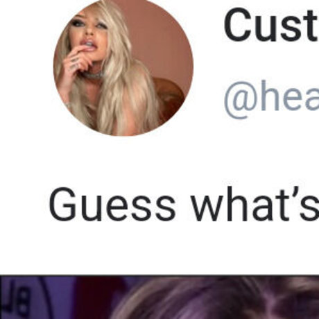 Naakte gelekte OnlyFans-foto van Heavymetalbb