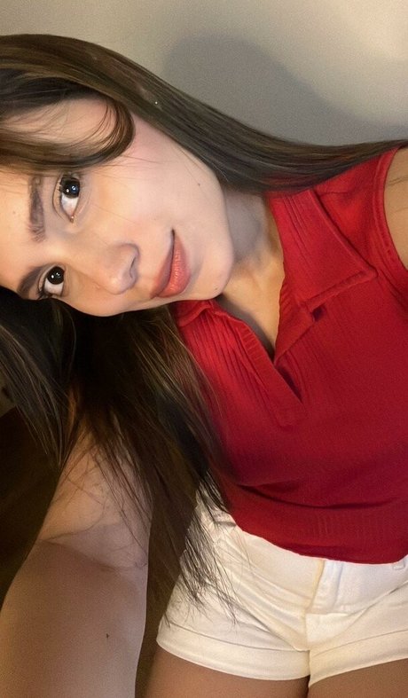 Naken läckt OnlyFans-bild av Aliccebelluci