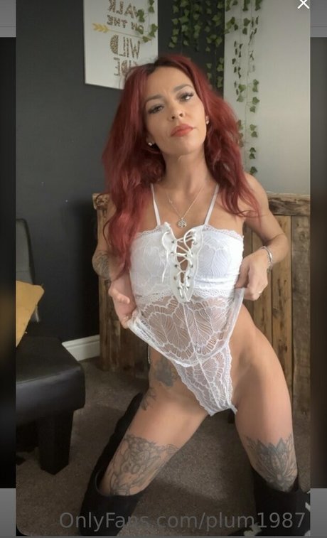 Nacktes geleaktes OnlyFans-Foto von Plum1987