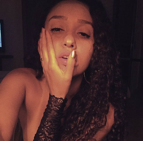 Foto desnuda filtrada de OnlyFans de Ludmila Scura