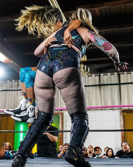 Sienna Day