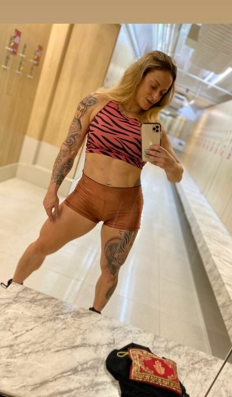 Vanessa Alvares