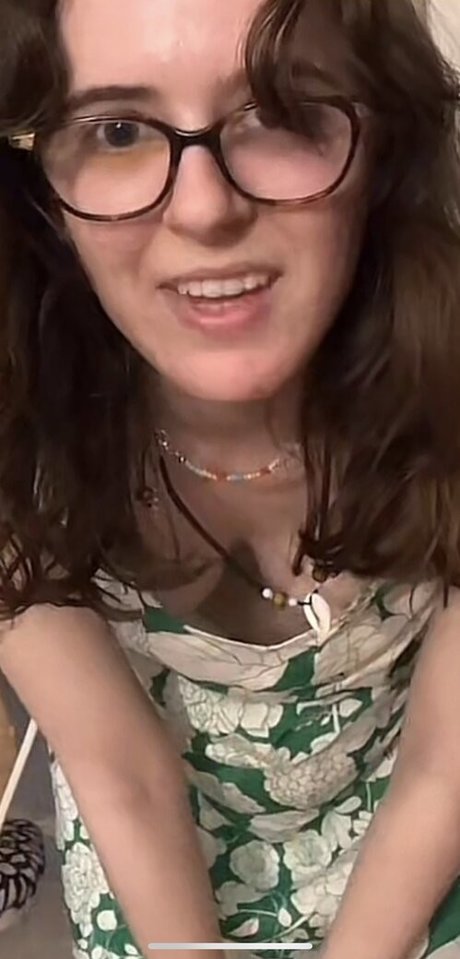Naken läckt OnlyFans-bild av Jellycatfishing