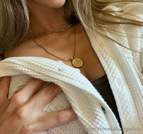 Nacktes geleaktes OnlyFans-Foto von Meelah Robbins