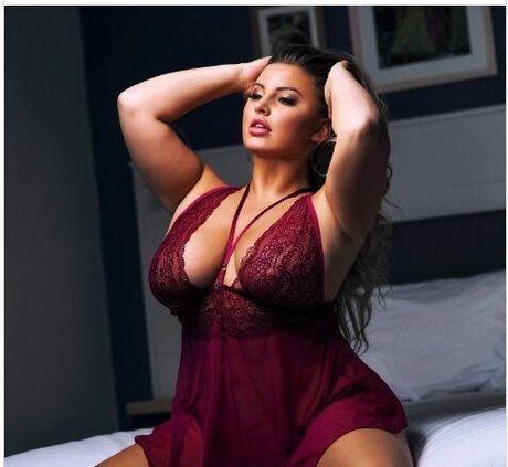 Nahá fotka uniklých OnlyFans od Ashley Alexiss