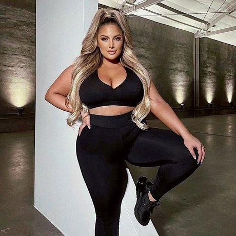 Ashley Alexiss