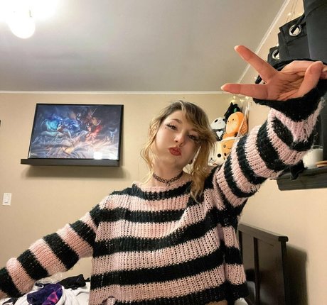 Nahá fotka uniklých OnlyFans od Kailacosfree