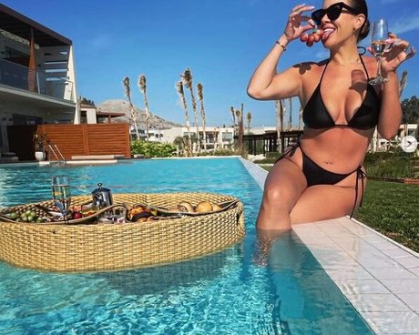 Imogen Thomas