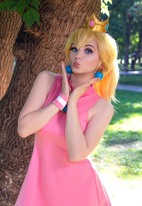 Agflower Cosplay