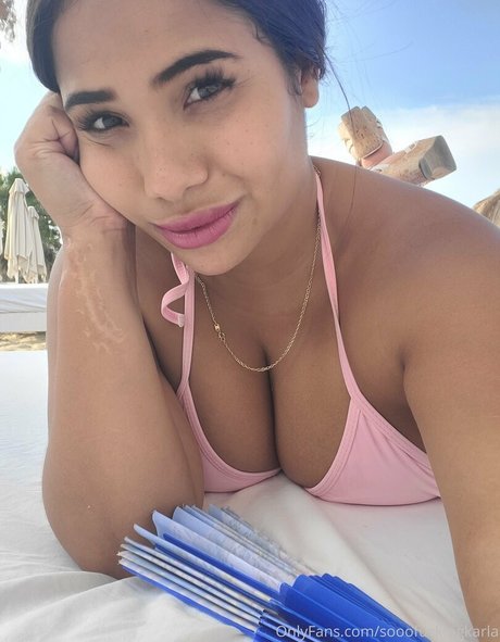 Alasti lekkinud OnlyFans-i pilt Soootastykarla