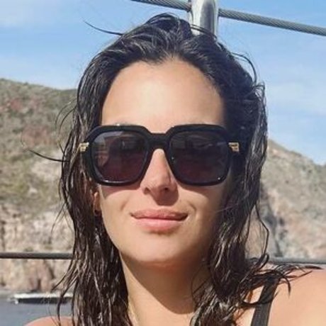 Naken läckt OnlyFans-bild av Alanna Masterson