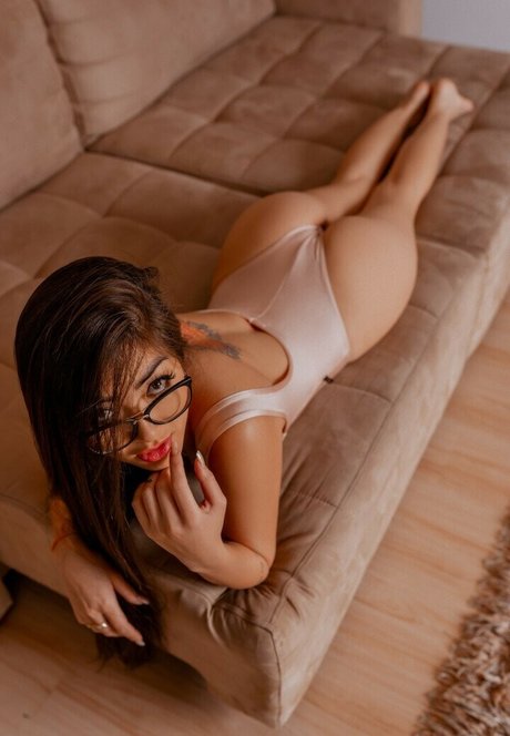 Ana Otani