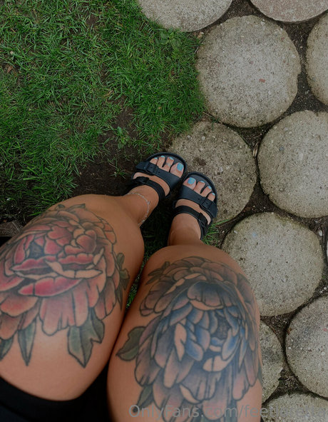 Feetloretta