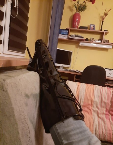 Rubbobject_doll
