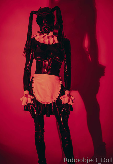 Rubbobject_doll
