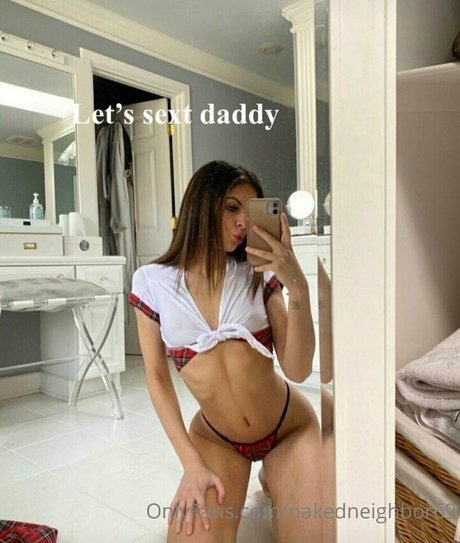Alasti lekkinud OnlyFans-i pilt Youngnsexy18